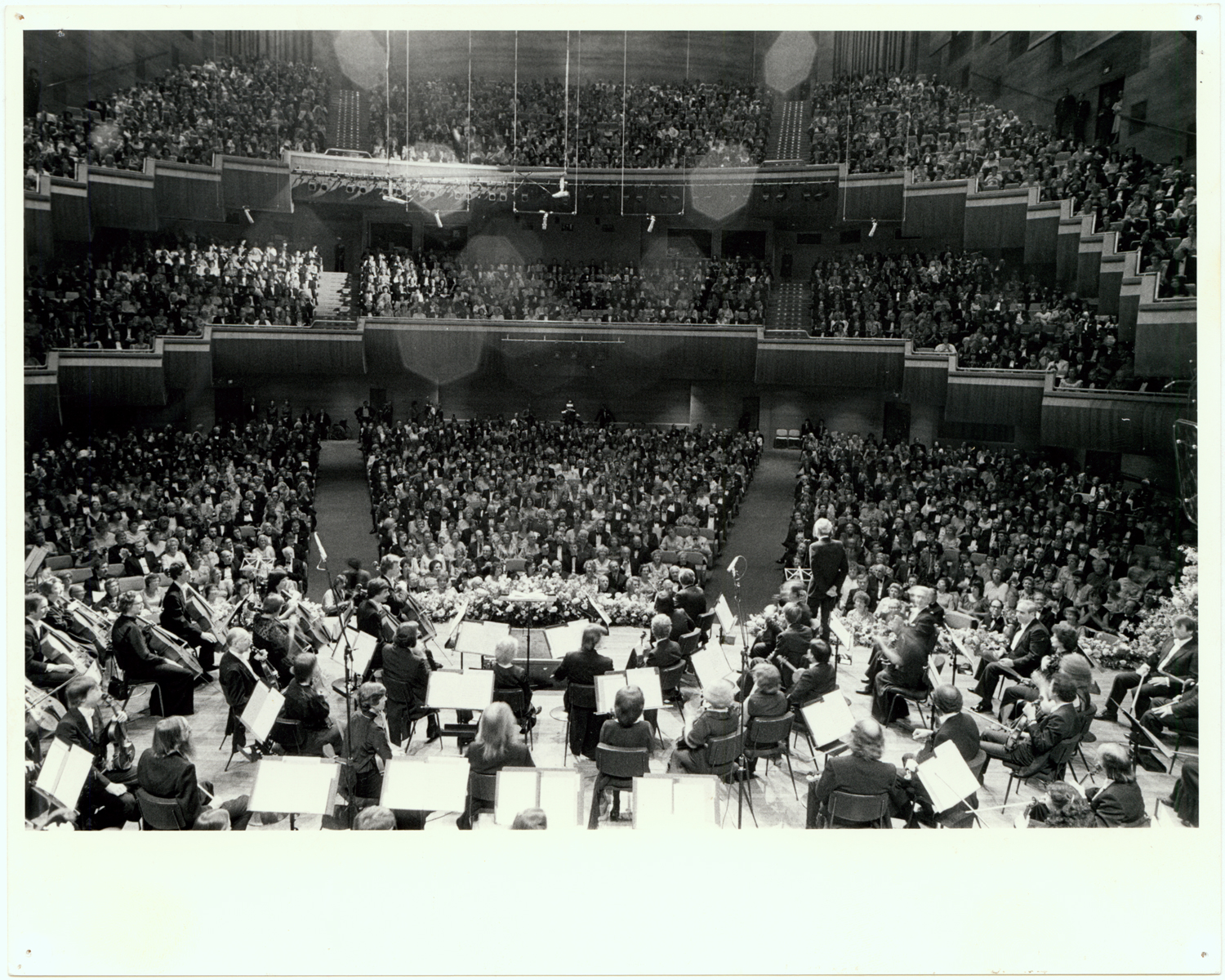 Melbourne Symphony Orchestra on stage at the opening night of Hamer Hall (Melbourne Photograph, black and Concert Hall), Victorian Arts Centre, 1982.